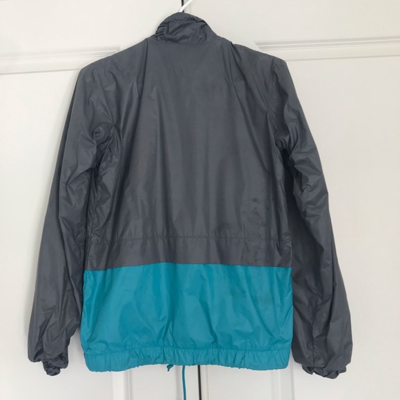 Nike jacket - Picture 3 of 3